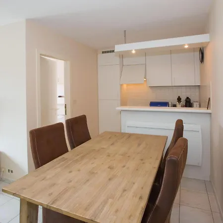 Apartment Golf Azur Frejus With Swimming Pool Middelkerke